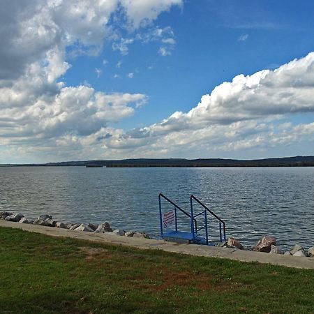 Kék vitorlás apartman Gárdony Esterno foto